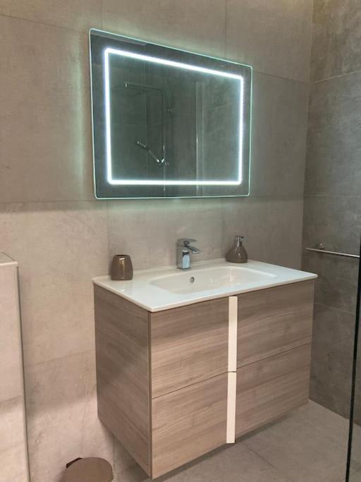 Sliema 2 Bedroom Apartment ภายนอก รูปภาพ